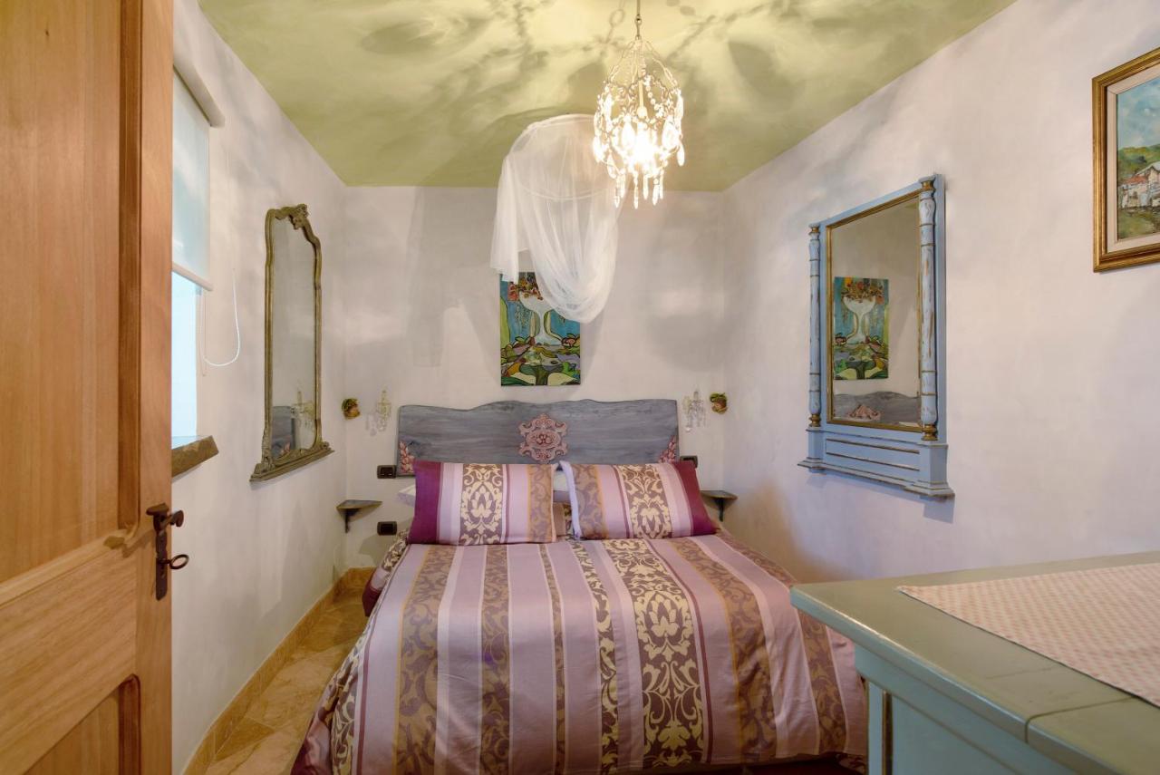 Casa Gocce Di Cristallo 瓦拉泽 外观 照片