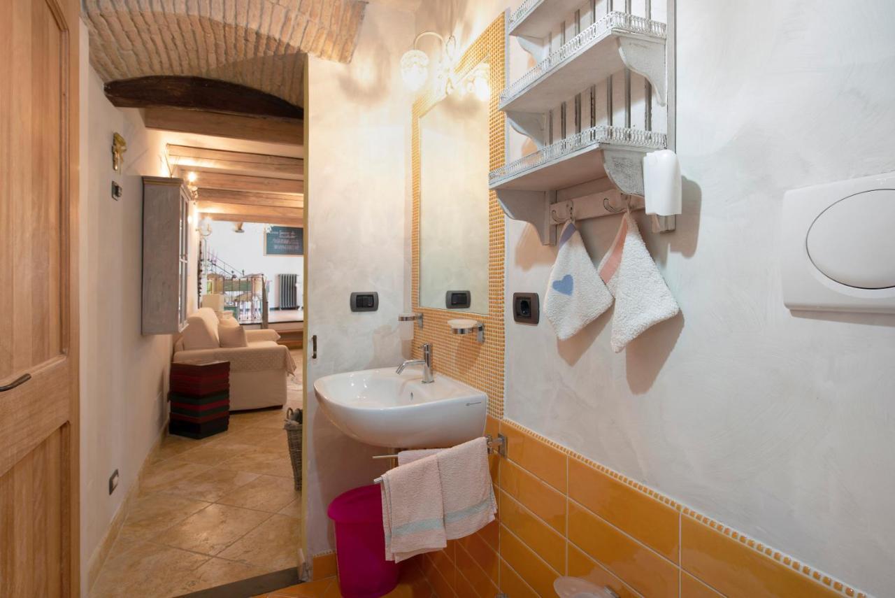 Casa Gocce Di Cristallo 瓦拉泽 外观 照片